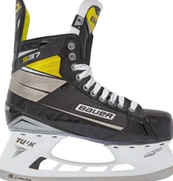 Skates Intermediate^BAUER Skates Supreme S37 Int.